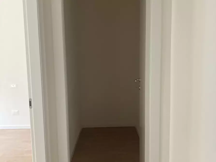 Immagine 7 di Appartamento in vendita  a Vicenza