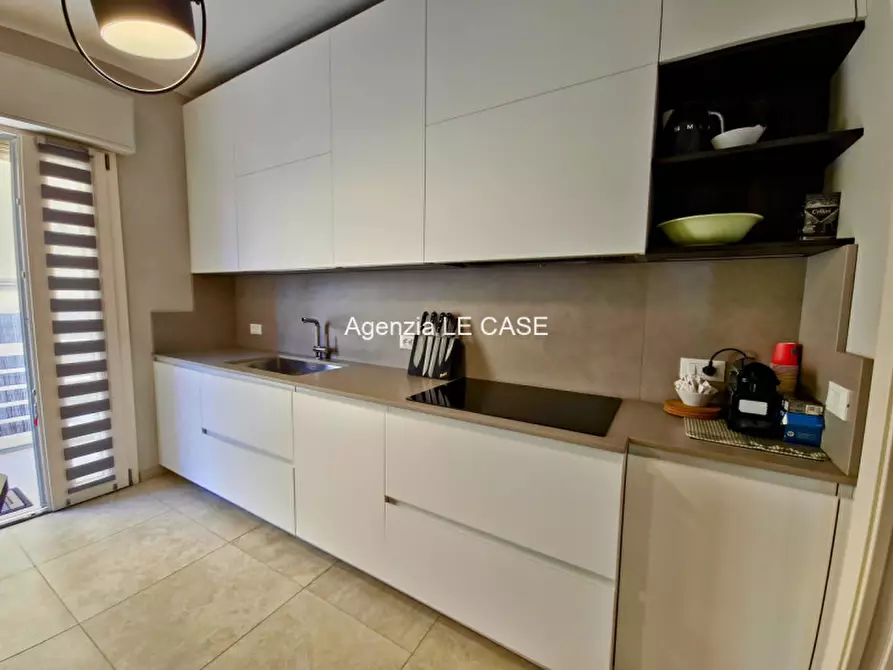 Immagine 6 di Villa in affitto  a Forte Dei Marmi