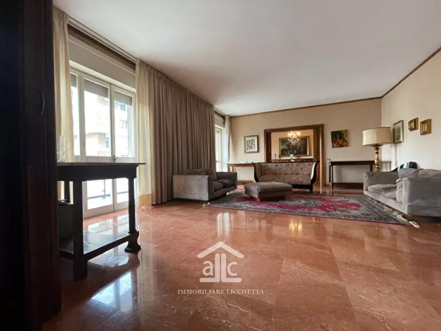 Immagine 11 di Appartamento in vendita  in via lupiae 5 a Lecce