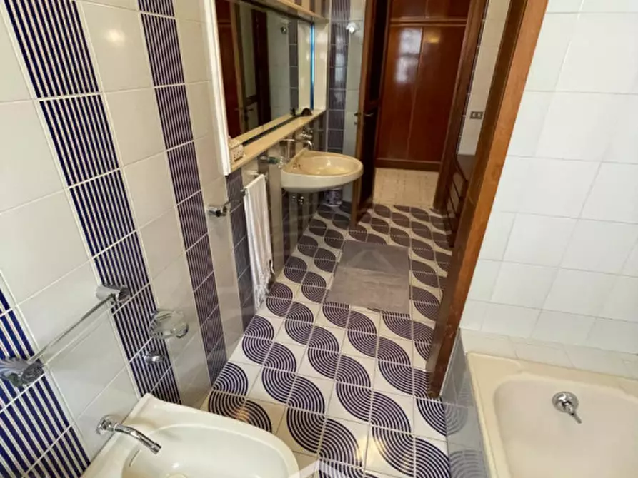 Immagine 58 di Appartamento in vendita  in via lupiae 5 a Lecce