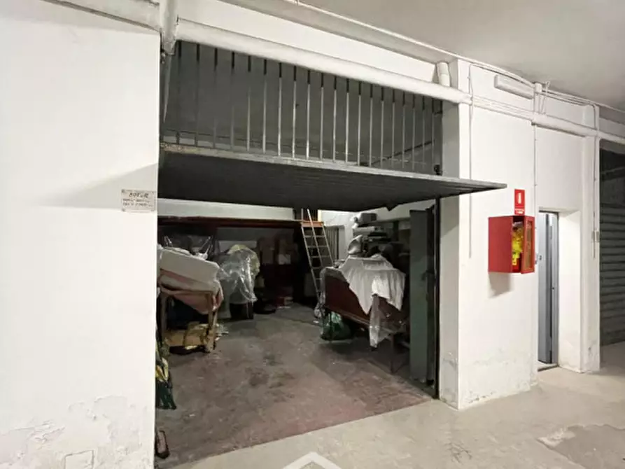Immagine 74 di Appartamento in vendita  in via lupiae 5 a Lecce