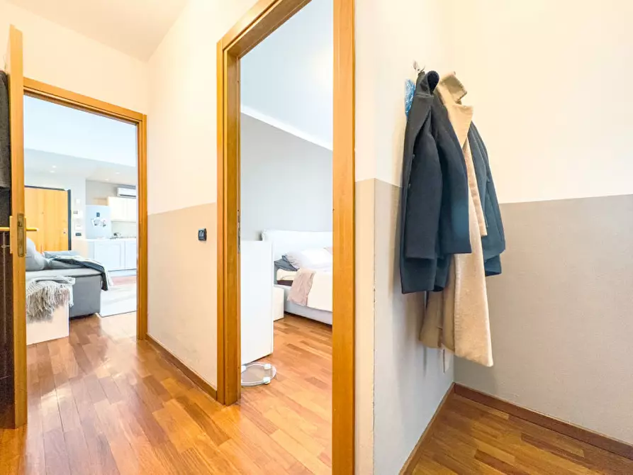 Immagine 9 di Appartamento in vendita  in Via Quattro Novembre a Omegna