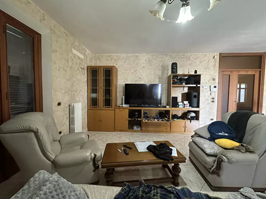 Immagine 1 di Casa bifamiliare in vendita  a Senigallia