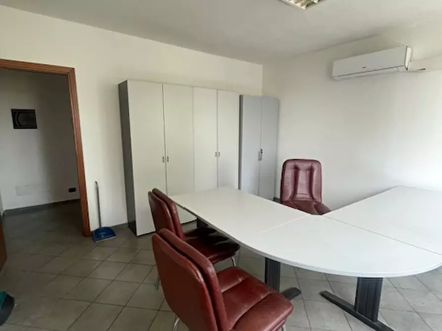 Immagine 12 di Capannone industriale in affitto  in via Radici a Castellarano