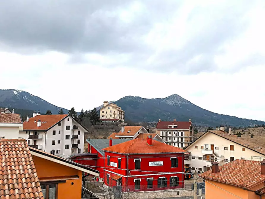 Immagine 1 di Appartamento in vendita  in Via Osvaldo Moretti a Ovindoli