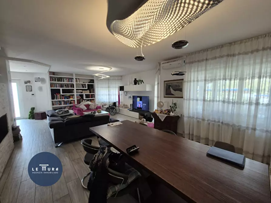 Immagine 6 di Villa in vendita  in Via Brigata Re a Gorizia