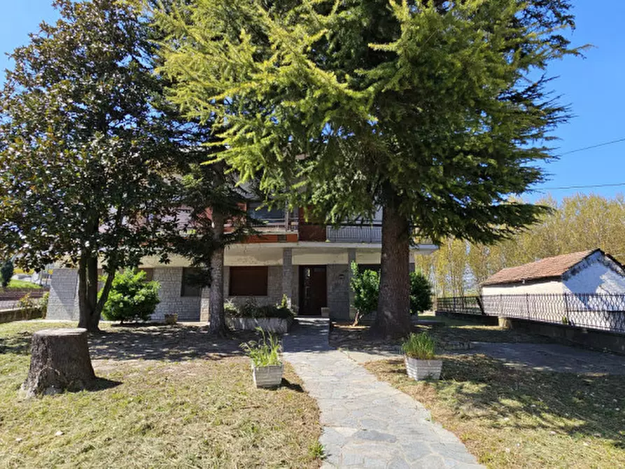 Immagine 4 di Villa in vendita  in PIAZZA SAVONA 25 a Monastero Bormida