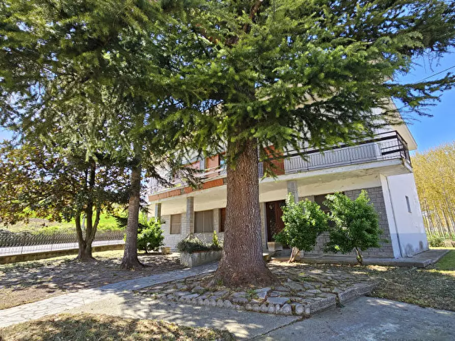 Immagine 5 di Villa in vendita  in PIAZZA SAVONA 25 a Monastero Bormida