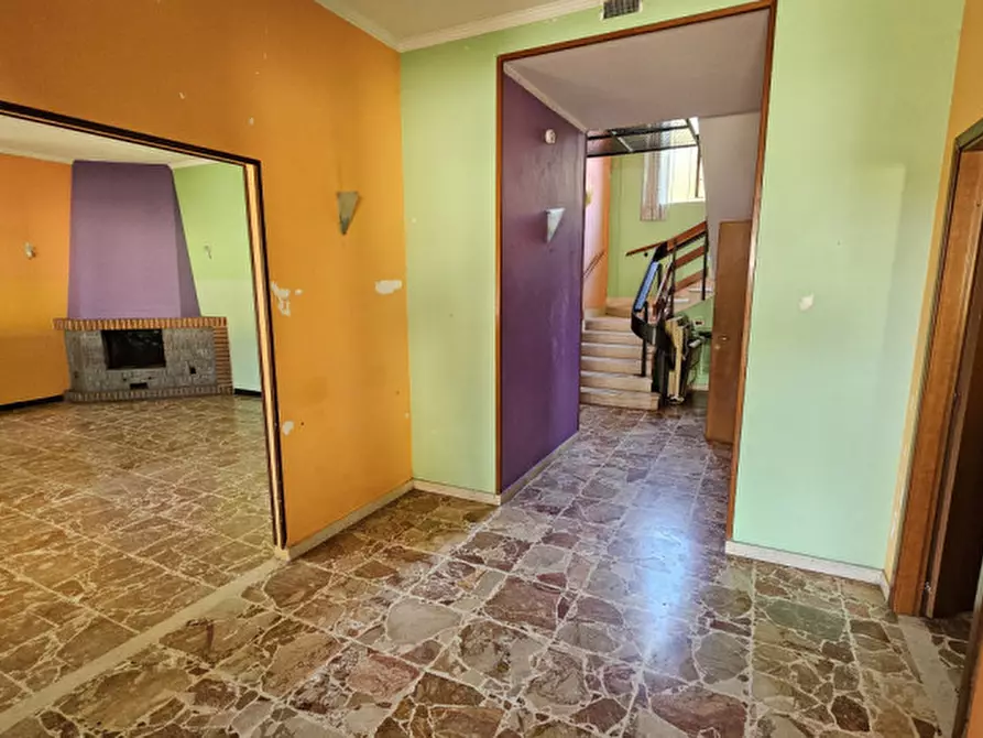 Immagine 9 di Villa in vendita  in PIAZZA SAVONA 25 a Monastero Bormida