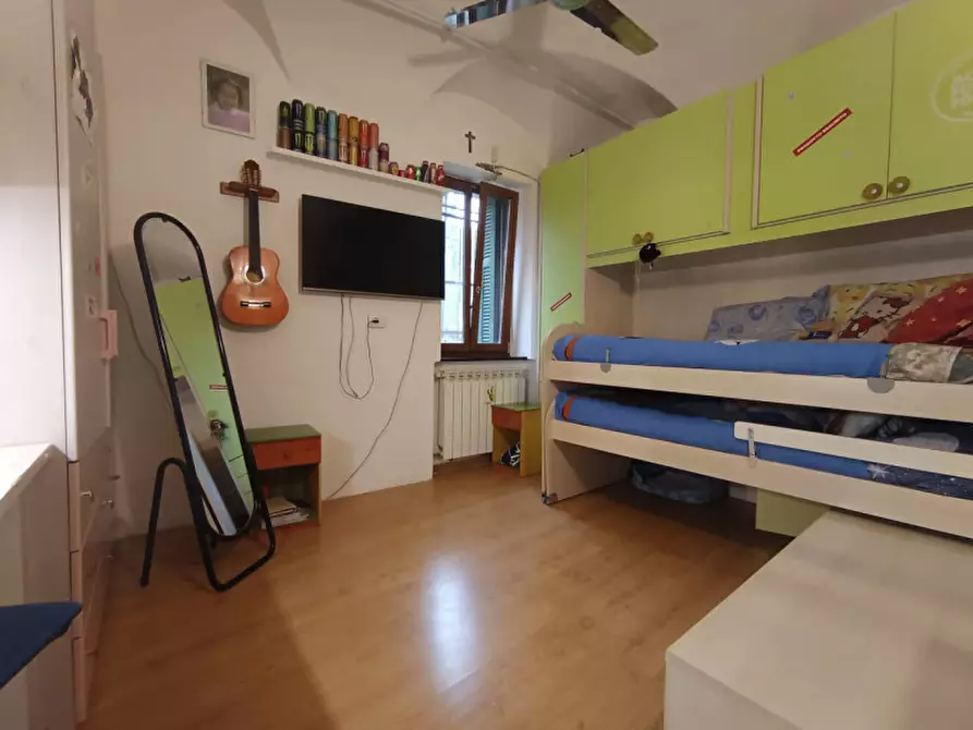 Immagine 4 di Appartamento in vendita  in via nino bixio a Vado Ligure