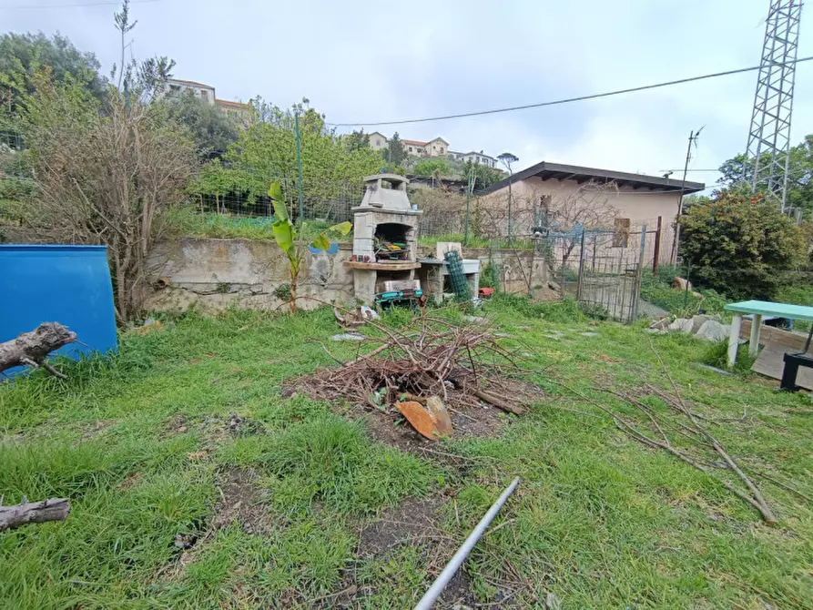Immagine 10 di Appartamento in vendita  in via nino bixio a Vado Ligure