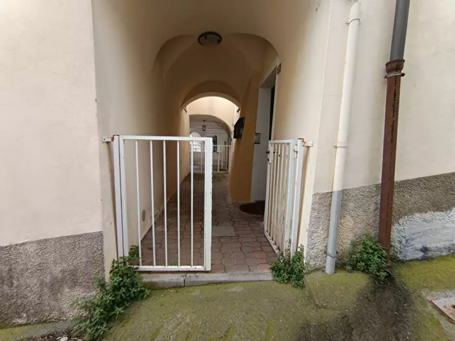 Immagine 13 di Appartamento in vendita  in via nino bixio a Vado Ligure