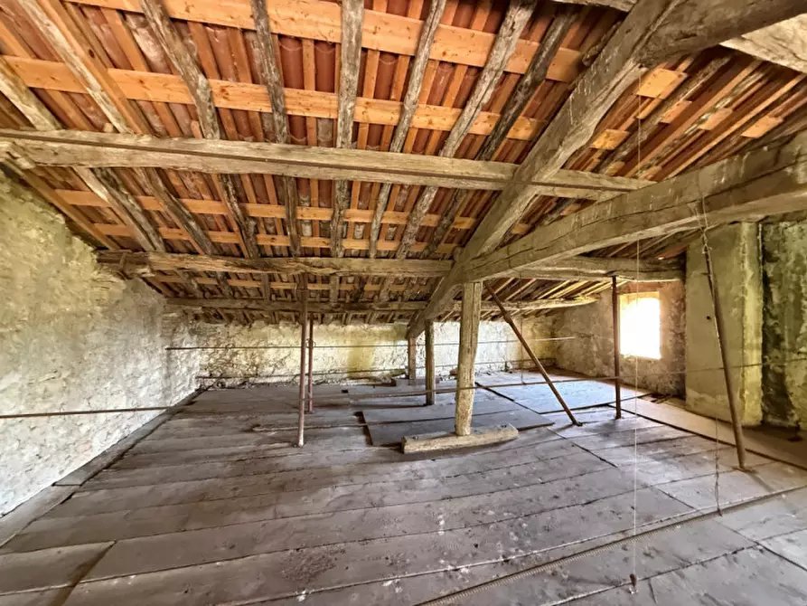 Immagine 19 di Rustico / casale in vendita  in San Michele Arcangelo 3 a Villaga