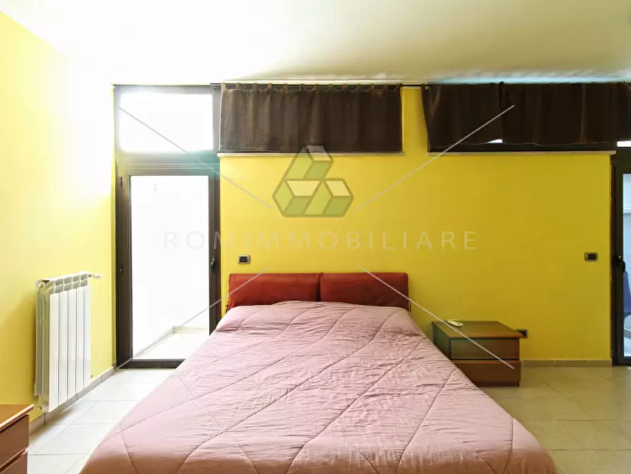 Immagine 9 di Appartamento in vendita  in Via Virgilio Testa a Roma