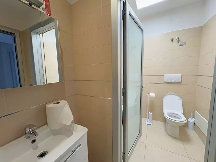 Immagine 22 di Ufficio in vendita  in Via Vittorio Bachelet a Lecce