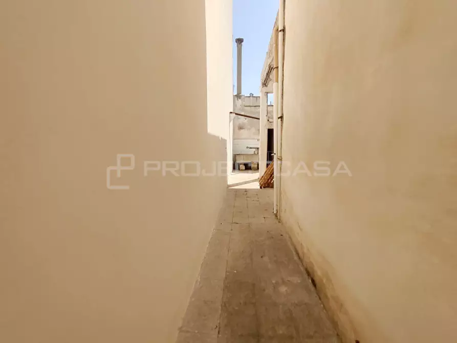 Immagine 7 di Casa indipendente in vendita  in Via Torino 56-58-60 a Soleto
