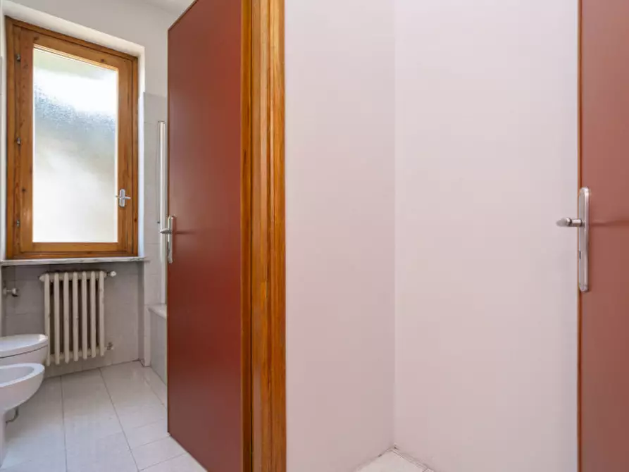 Immagine 8 di Ufficio in affitto  in STRADA PALERA 97 a Moncalieri