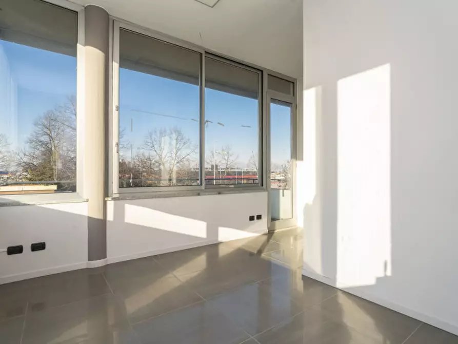 Immagine 22 di Ufficio in affitto  in STRADA PALERA 97 a Moncalieri