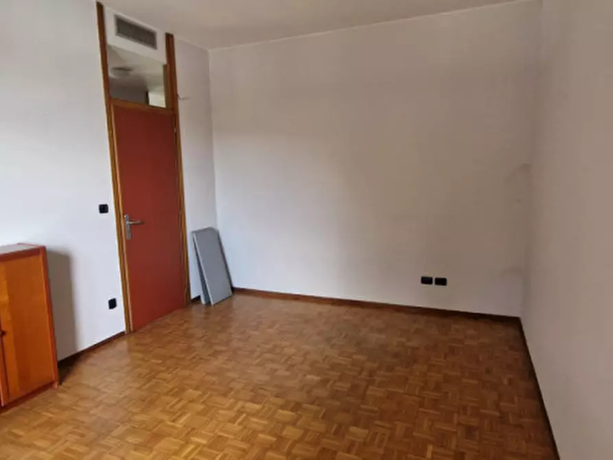 Immagine 26 di Ufficio in affitto  in STRADA PALERA 97 a Moncalieri