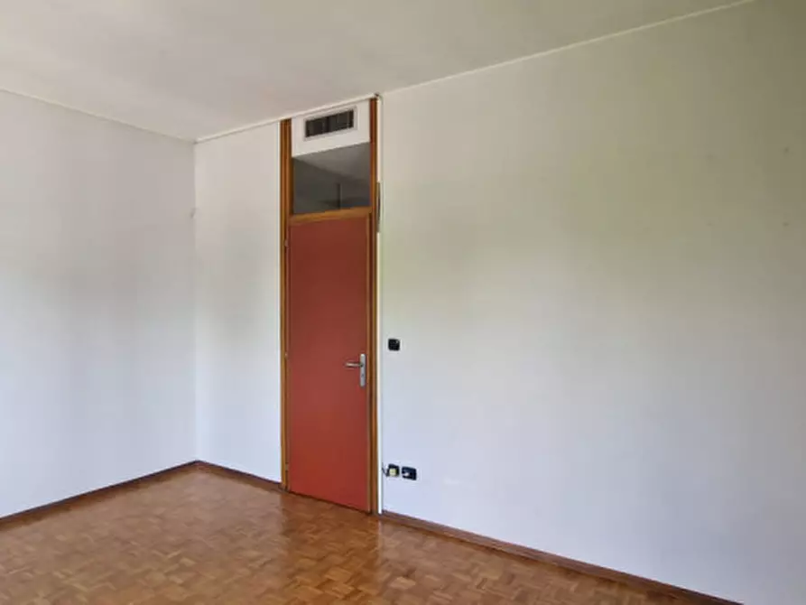 Immagine 45 di Ufficio in affitto  in STRADA PALERA 97 a Moncalieri