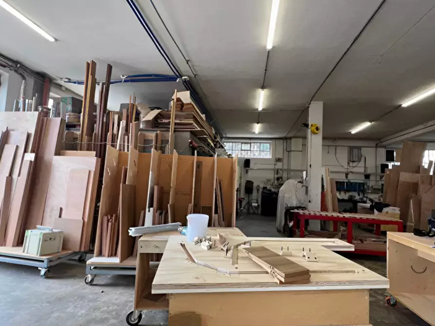 Immagine 12 di Capannone industriale in vendita  in Via Fermi 53-55 a Alpignano