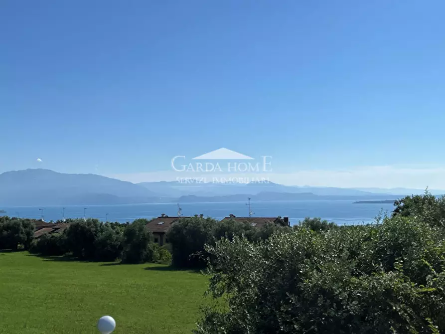 Immagine 5 di Casa bifamiliare in vendita  in Via Barcuzzi a Lonato del Garda