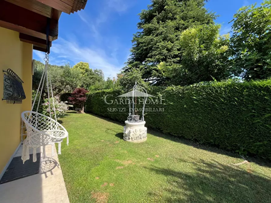 Immagine 11 di Casa bifamiliare in vendita  in Via Barcuzzi a Lonato del Garda
