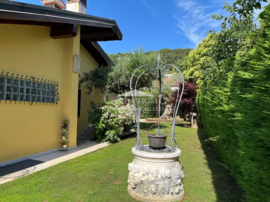 Immagine 16 di Casa bifamiliare in vendita  in Via Barcuzzi a Lonato del Garda