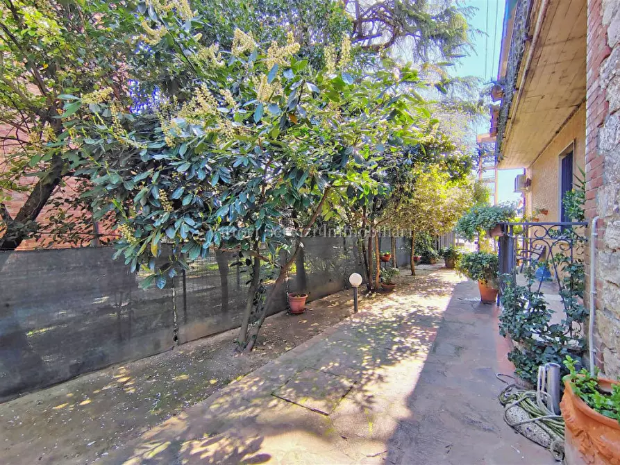 Immagine 23 di Casa bifamiliare in vendita  in via Giuseppe mazzini a Torrita Di Siena