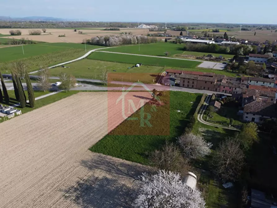 Immagine 3 di Terreno in vendita  in Via Luigi Cadorna a Campolongo Tapogliano