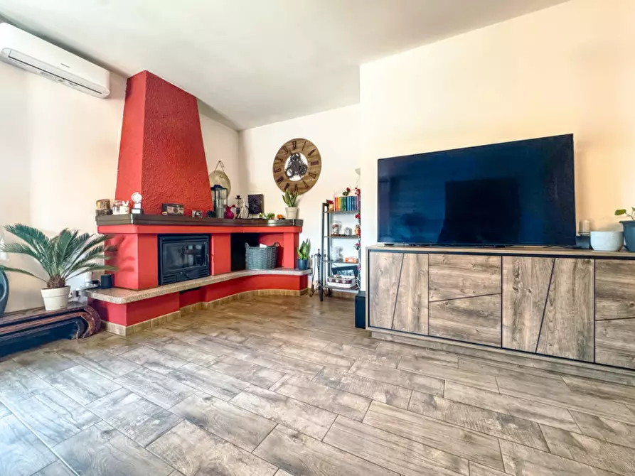 Immagine 9 di Casa bifamiliare in vendita  in via parolini 2/b a Borgomanero