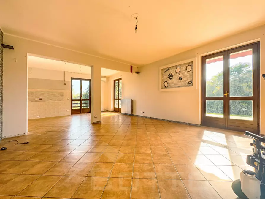 Immagine 18 di Casa bifamiliare in vendita  in via parolini 2/b a Borgomanero