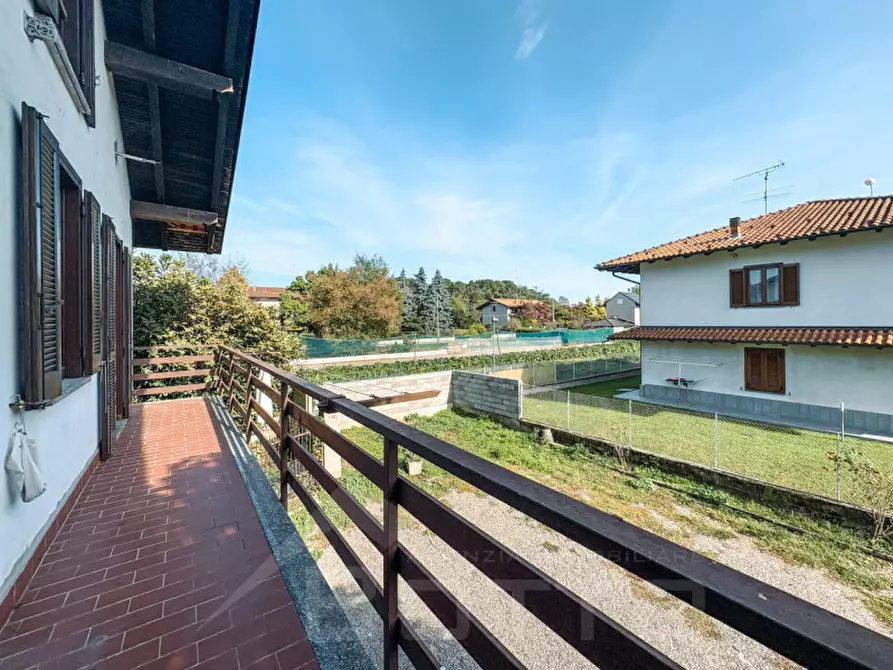 Immagine 28 di Casa bifamiliare in vendita  in via parolini 2/b a Borgomanero