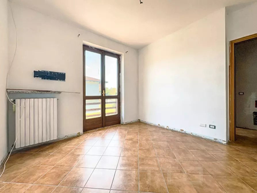 Immagine 30 di Casa bifamiliare in vendita  in via parolini 2/b a Borgomanero