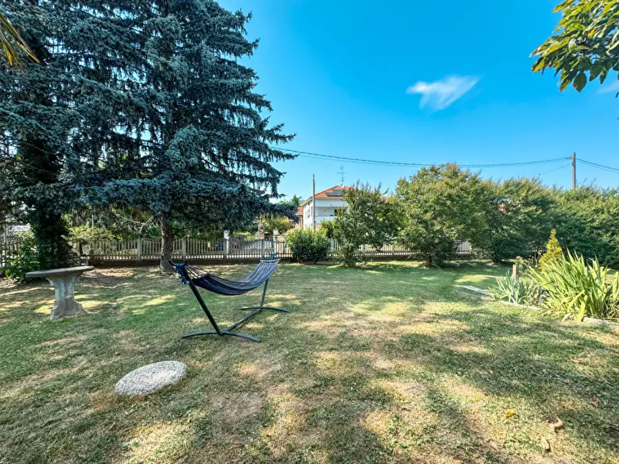 Immagine 45 di Casa bifamiliare in vendita  in via parolini 2/b a Borgomanero