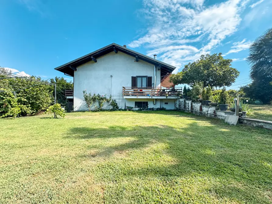 Immagine 46 di Casa bifamiliare in vendita  in via parolini 2/b a Borgomanero