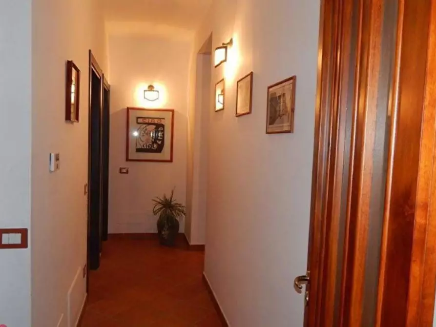 Immagine 1 di Appartamento in vendita  in Viale Barlaam da Seminara a Catanzaro