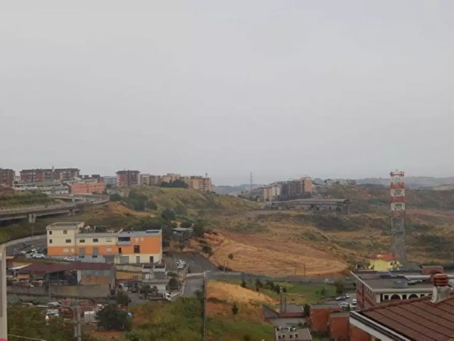 Immagine 6 di Appartamento in vendita  in Viale Barlaam da Seminara a Catanzaro