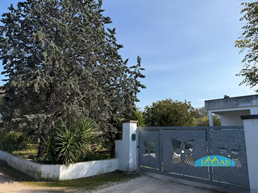 Immagine 48 di Villa in vendita  in sp581 a Ceglie Messapico