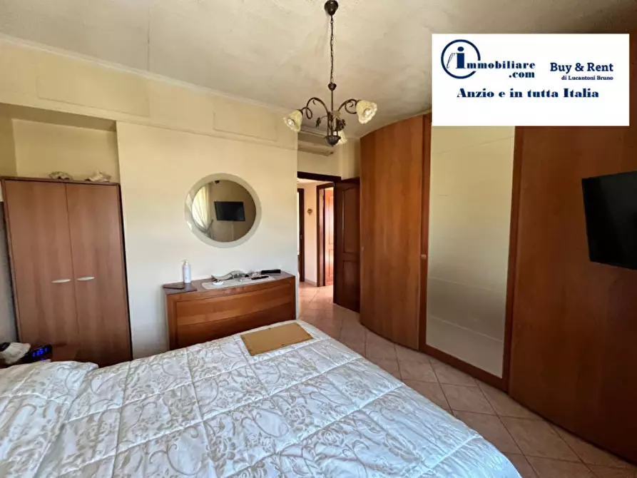 Immagine 12 di Appartamento in vendita  in VIA NETTUNENSE 297 a Anzio