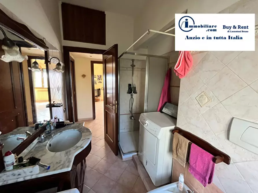 Immagine 16 di Appartamento in vendita  in VIA NETTUNENSE 297 a Anzio