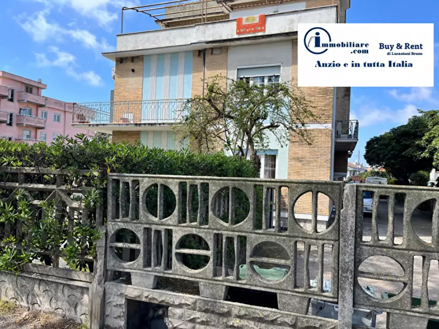 Immagine 18 di Appartamento in vendita  in VIA NETTUNENSE 297 a Anzio