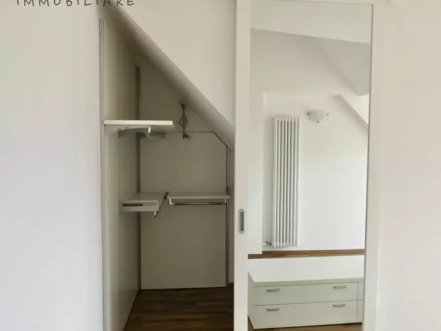 Immagine 17 di Appartamento in vendita  in Via di Zell a Trento