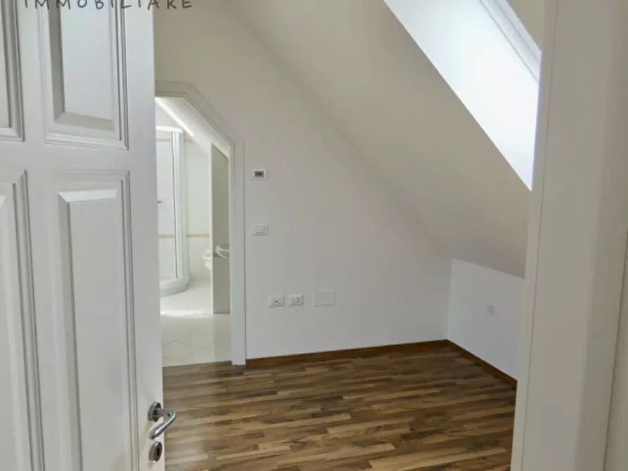 Immagine 18 di Appartamento in vendita  in Via di Zell a Trento