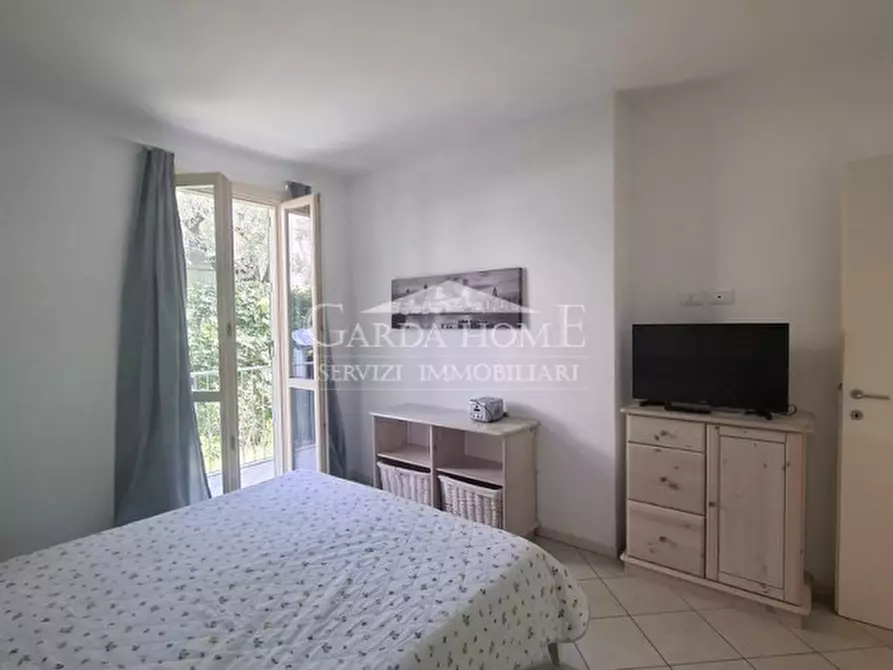 Immagine 17 di Appartamento in vendita  in Via San Benedetto a Desenzano Del Garda