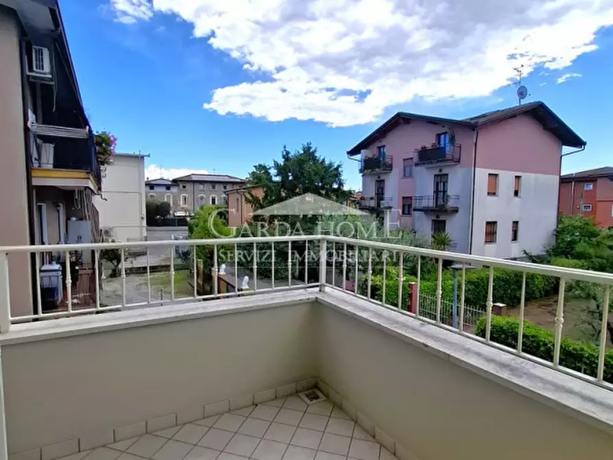 Immagine 2 di Appartamento in vendita  in Via San Benigno a Desenzano Del Garda