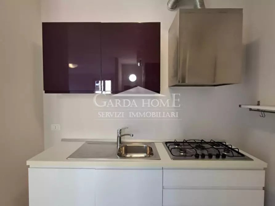 Immagine 6 di Appartamento in vendita  in Via San Benigno a Desenzano Del Garda
