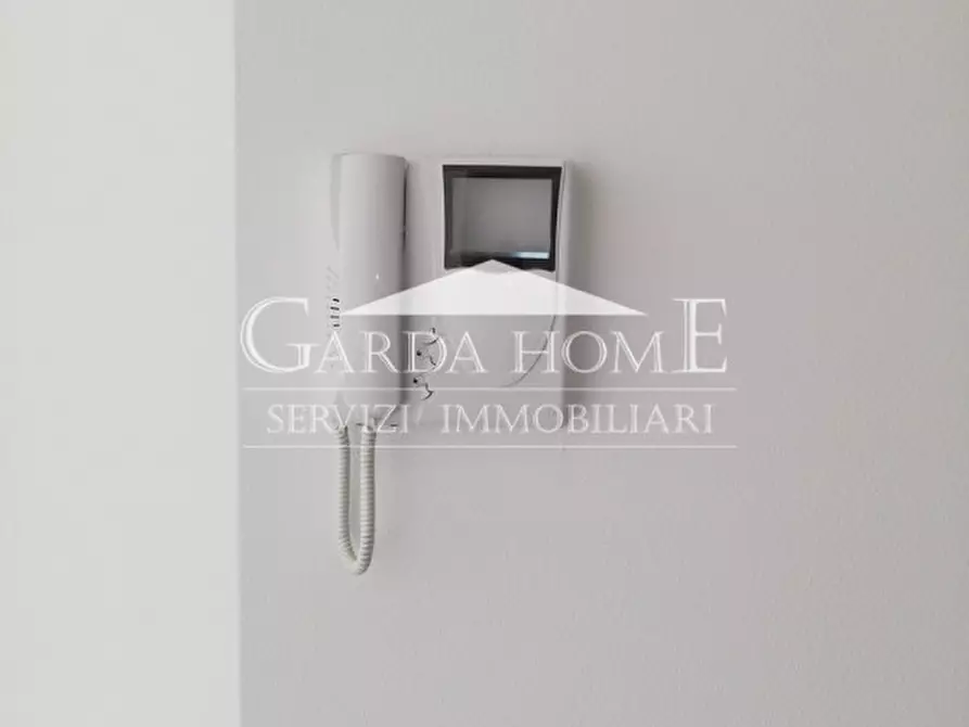 Immagine 9 di Appartamento in vendita  in Via San Benigno a Desenzano Del Garda