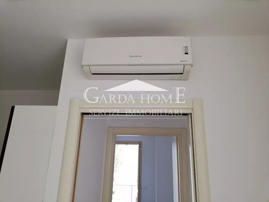 Immagine 12 di Appartamento in vendita  in Via San Benigno a Desenzano Del Garda