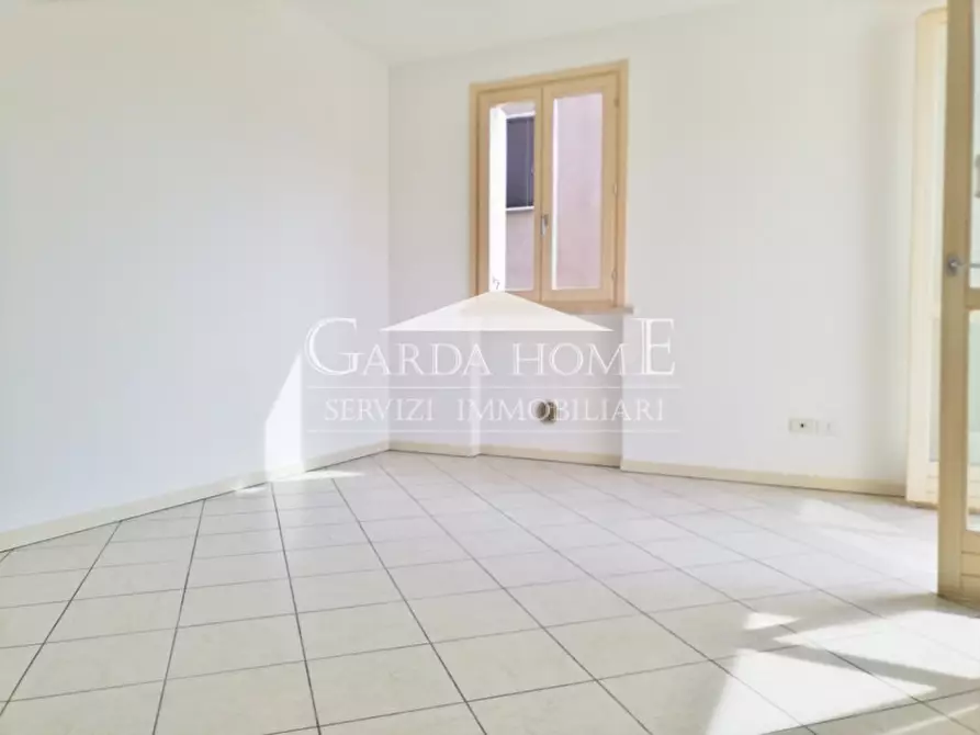 Immagine 12 di Appartamento in vendita  in Via San Benigno a Desenzano Del Garda